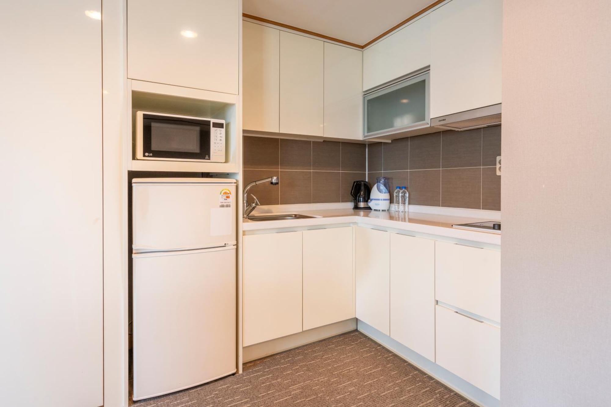 Toyoko Inn Daejeon Government Complex Ngoại thất bức ảnh